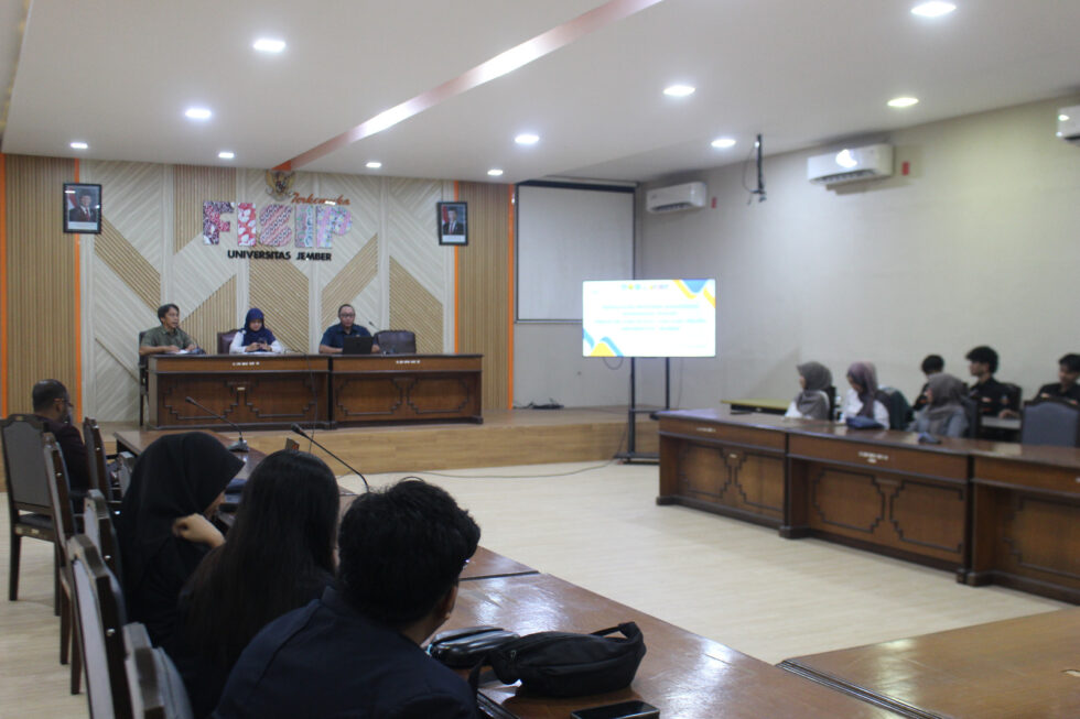 Cultivating Young Entrepreneurs: FISIP UNEJ Holds P2MW Briefing to Boost Student Startups