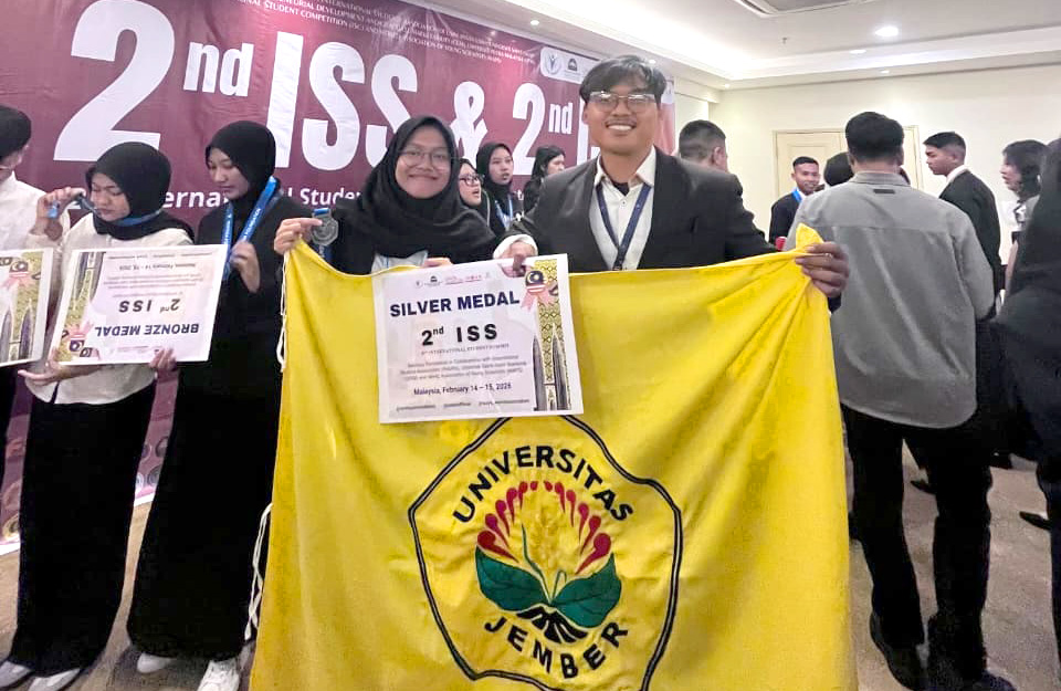 FISIP UNEJ Students Secure Silver Medal at International Student Summit 2026